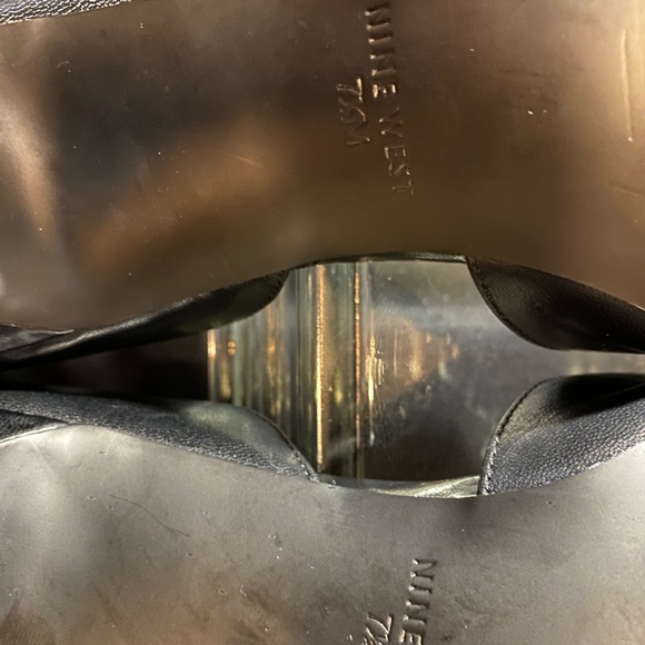Nine West black open toe heel pumps - Picture 9 of 9